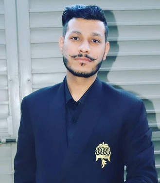 Trainer picture for amazon virtual assistant Course in islamabad